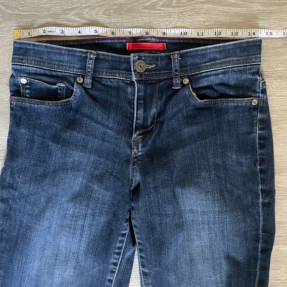 LL Bean women’s Performance stretch jeans, low rise, size 2 - Picture 5 of 8